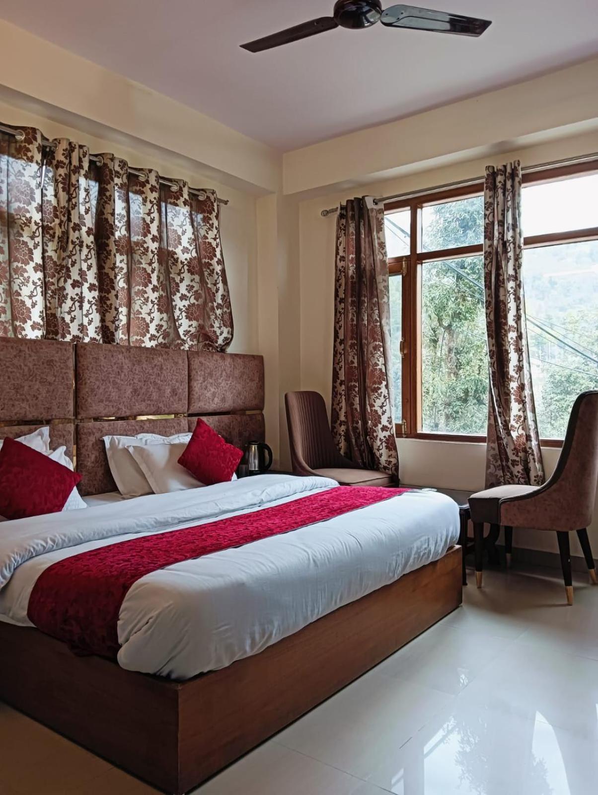 B&B Aston Shimla Hill'S Exterior foto