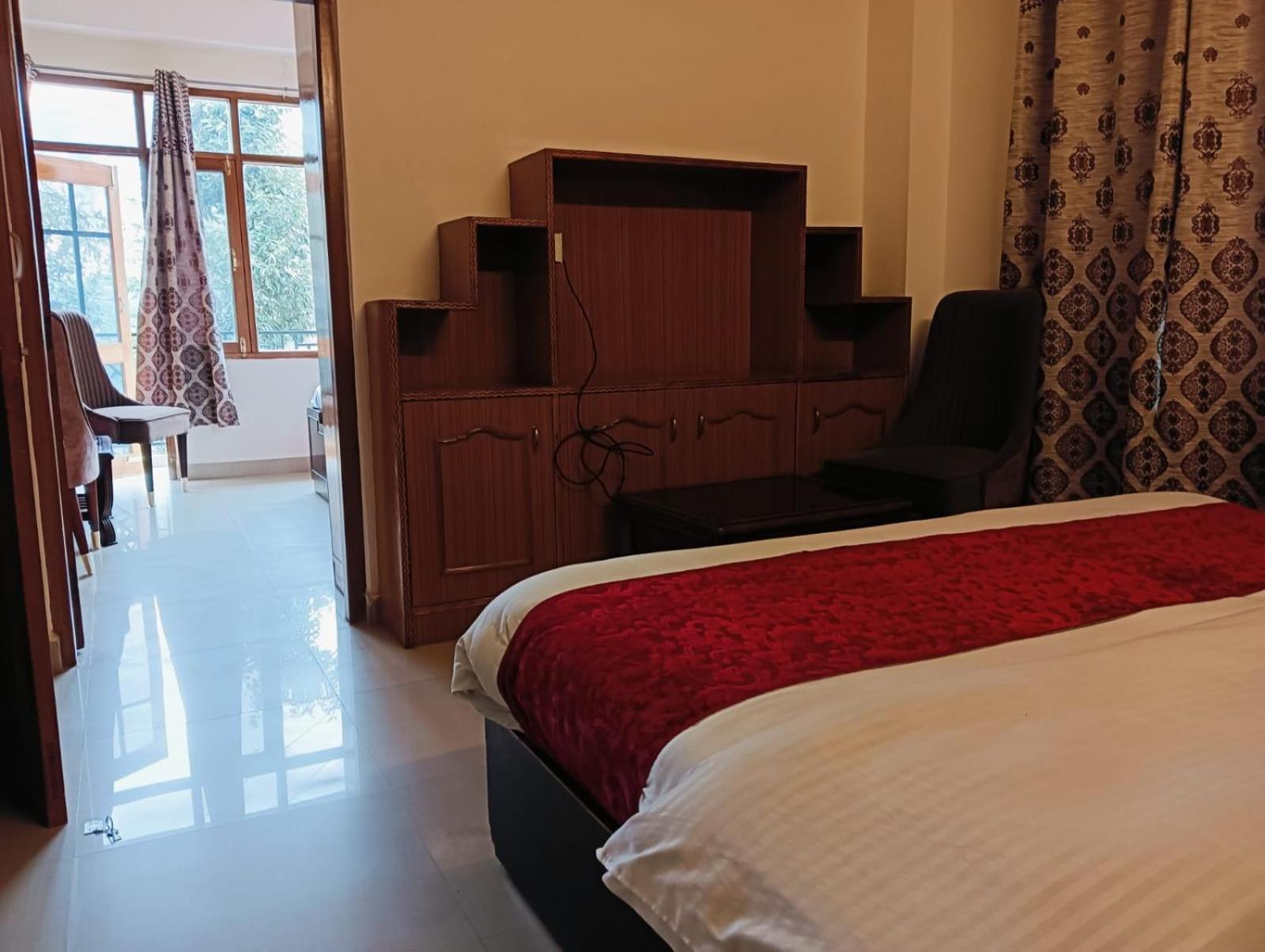 B&B Aston Shimla Hill'S Exterior foto